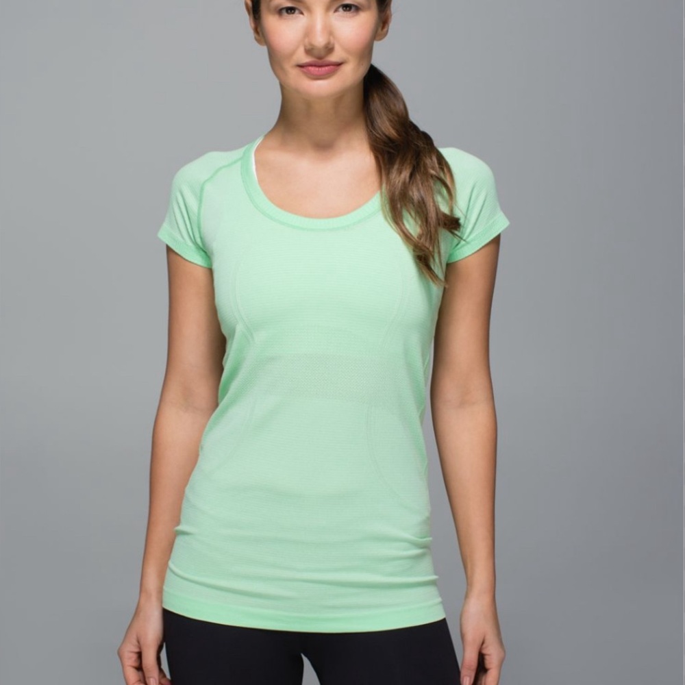 Lululemon Swiftly Tech 
⭐️VINTAGE LULU⭐️